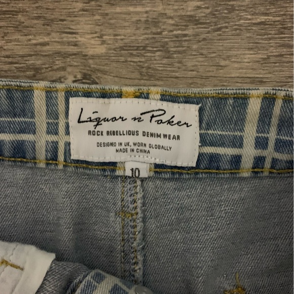 Trendy Blue Checkered Mini Skirt - Picture 3 of 7